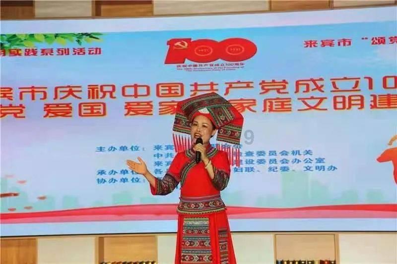 裙上繁花